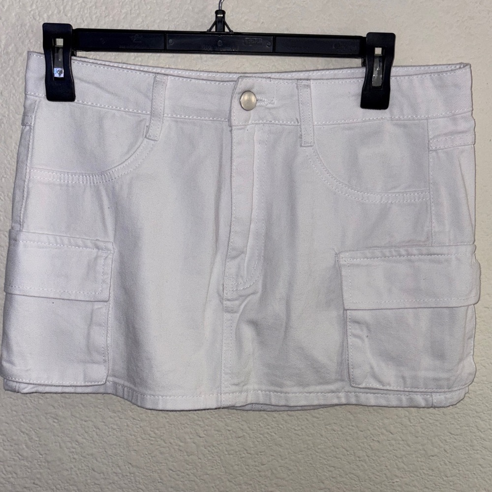 SHEIN White Mini Skirt